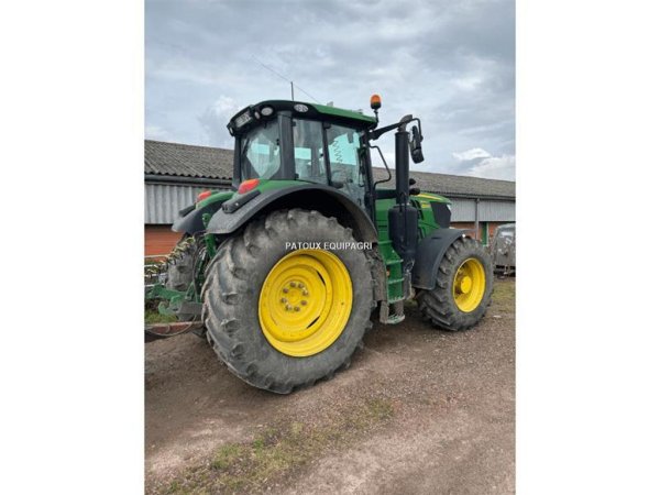 John Deere 6195M